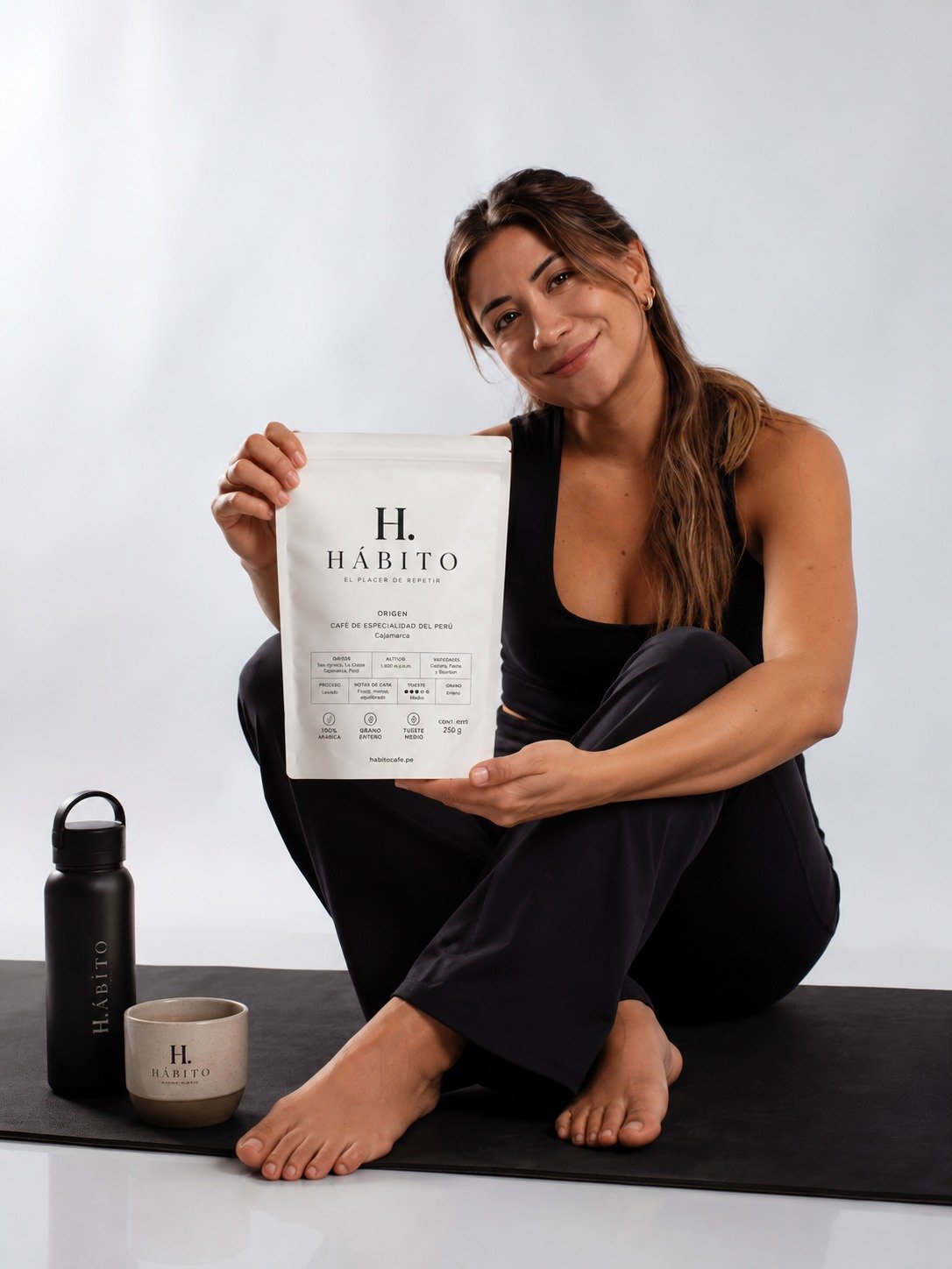 Un momento de bienestar con Habito: cafe, movimiento y pausa